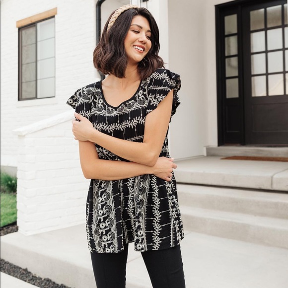 Artistic Embroidery Top - Picture 4 of 4